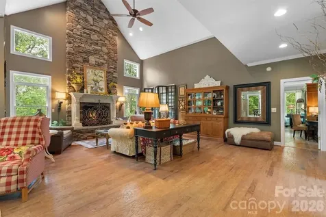 175 Green Hills Road Mill Spring NC 28756