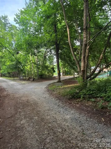 1480 Davis Mountain Road Hendersonville NC 28739