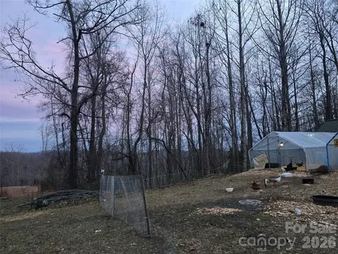 1480 Davis Mountain Road Hendersonville NC 28739