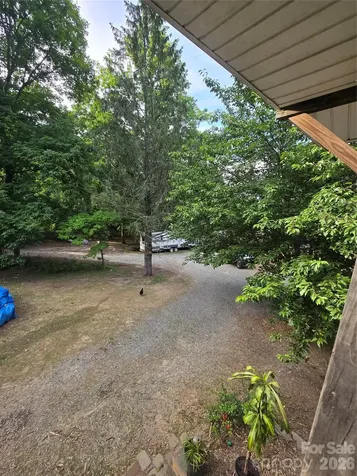 1480 Davis Mountain Road Hendersonville NC 28739