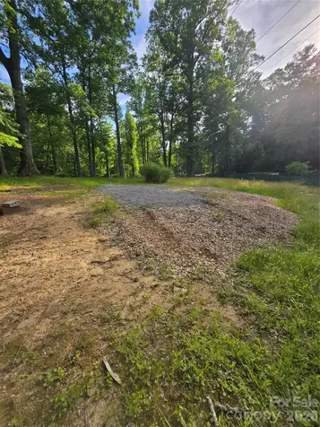 1480 Davis Mountain Road Hendersonville NC 28739