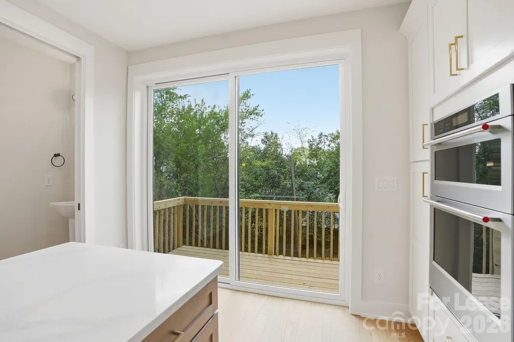 144 Mattoon Street Charlotte NC 28216