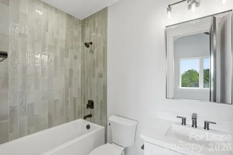 144 Mattoon Street Charlotte NC 28216