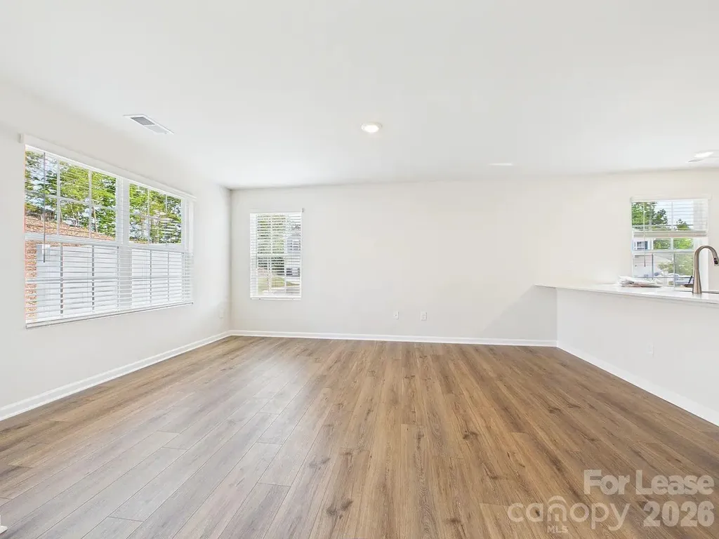 20004 Faithwood Court Charlotte NC 28213
