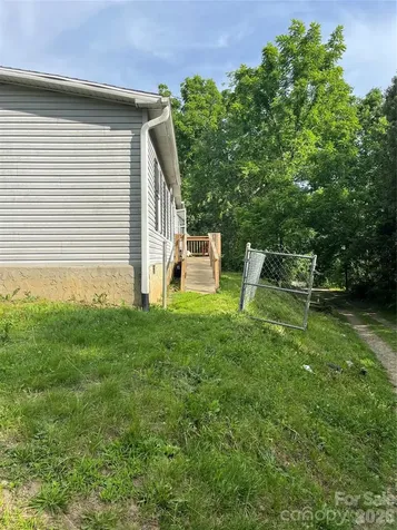 6 John Hazel Drive Swannanoa NC 28778