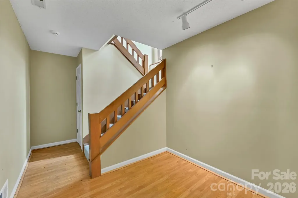 300 Ethan Pond Way Hendersonville NC 28791