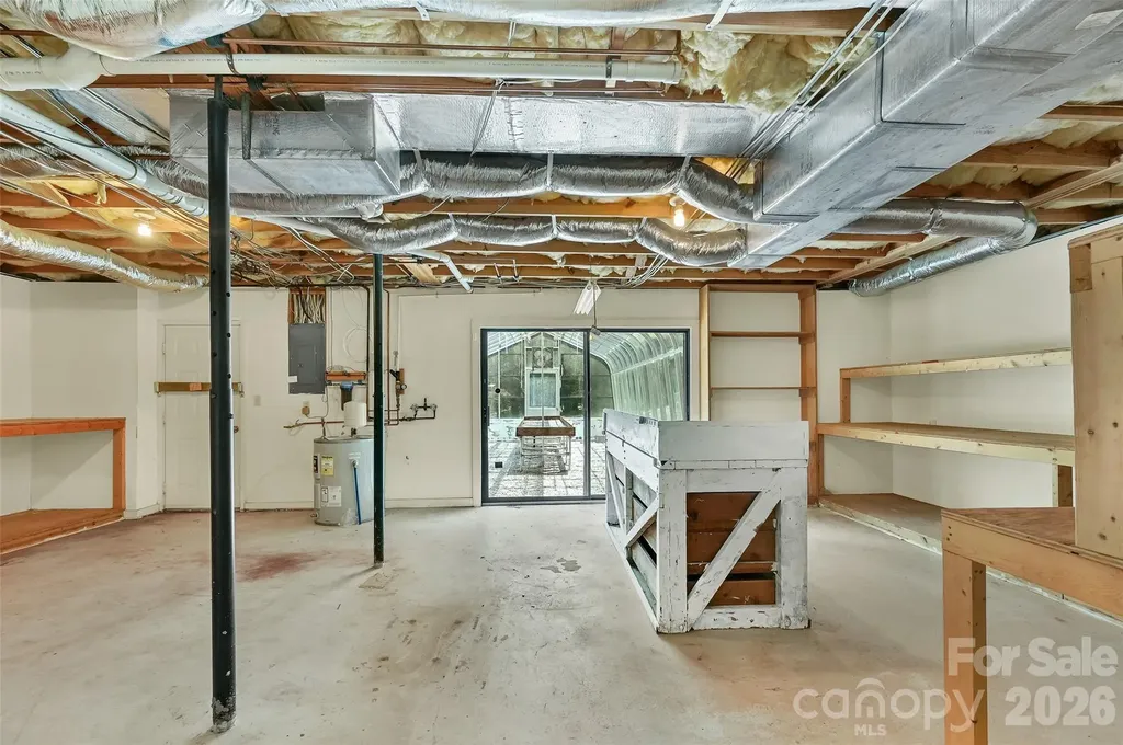 300 Ethan Pond Way Hendersonville NC 28791