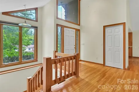 300 Ethan Pond Way Hendersonville NC 28791
