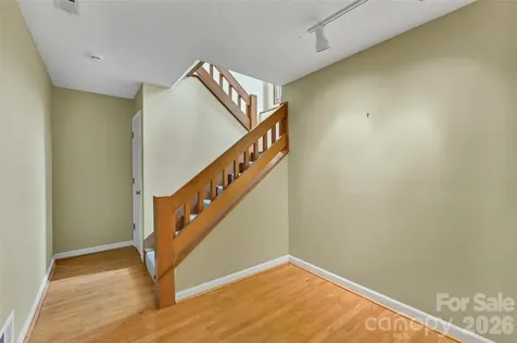 300 Ethan Pond Way Hendersonville NC 28791