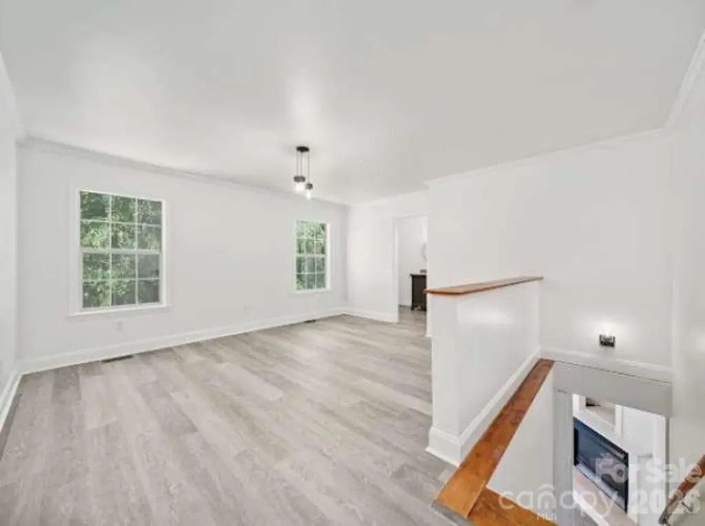 308 Browntown Road Leicester NC 28748