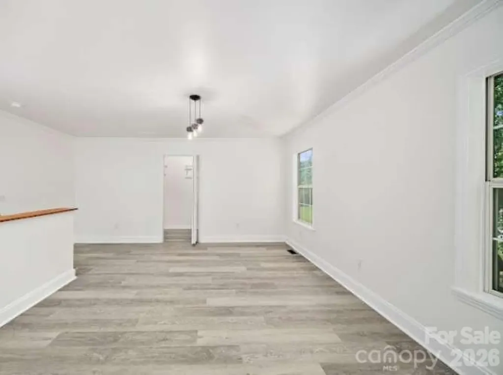 308 Browntown Road Leicester NC 28748