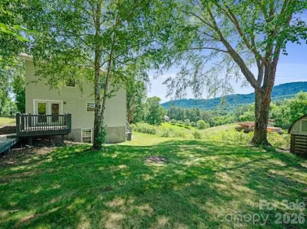 308 Browntown Road Leicester NC 28748