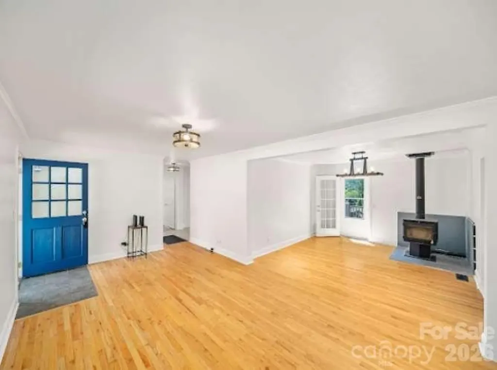 308 Browntown Road Leicester NC 28748