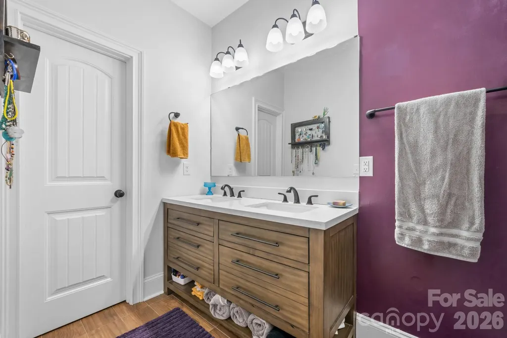 329 W F Street Newton NC 28658