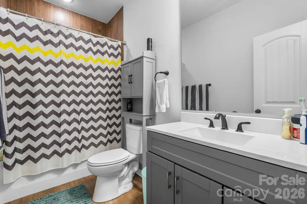 329 W F Street Newton NC 28658
