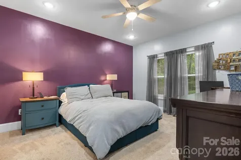 329 W F Street Newton NC 28658