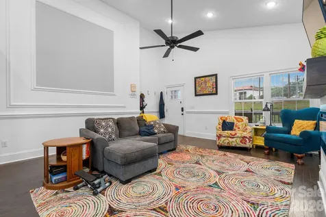 329 W F Street Newton NC 28658