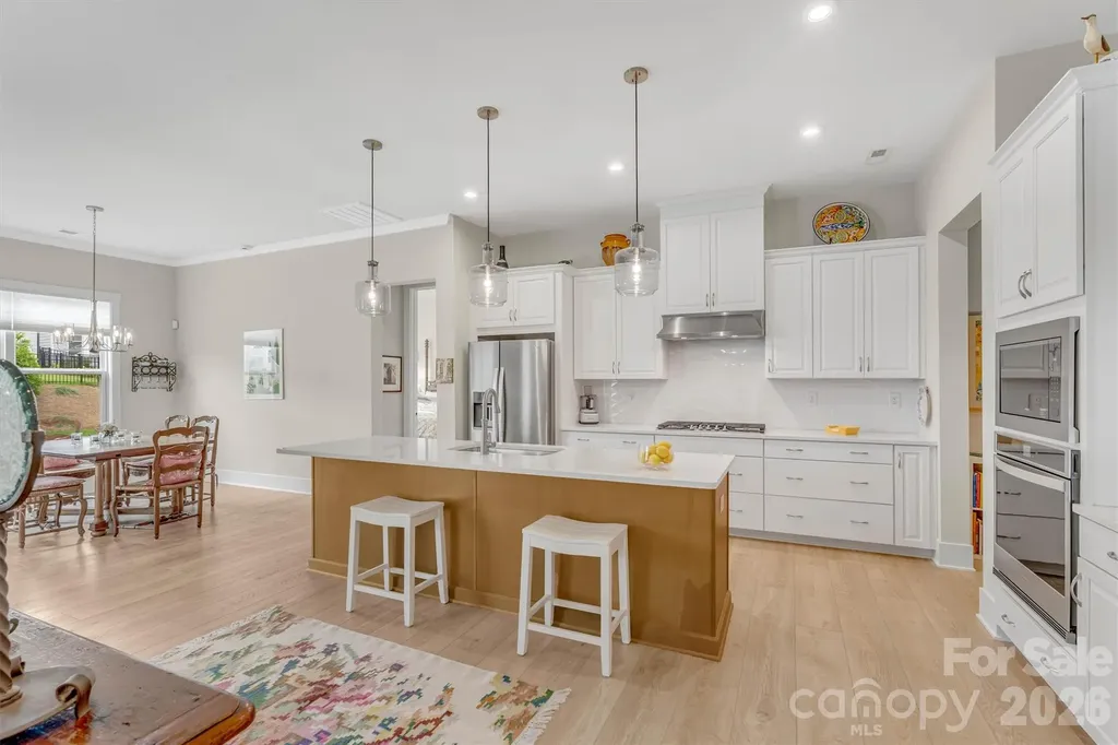 8025 Brookbank Drive Charlotte NC 28269