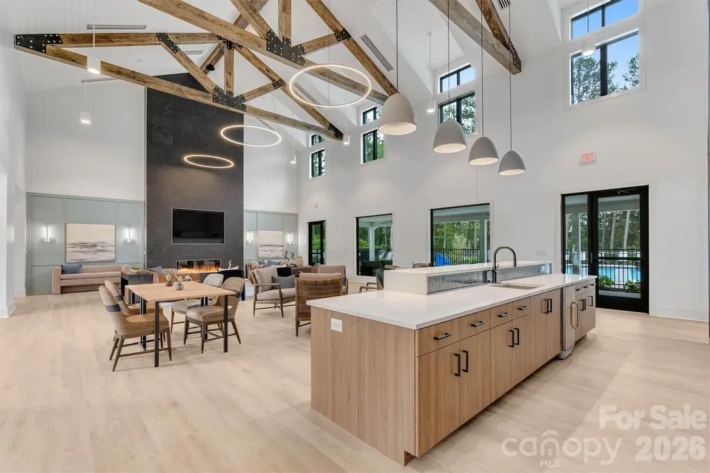 8025 Brookbank Drive Charlotte NC 28269