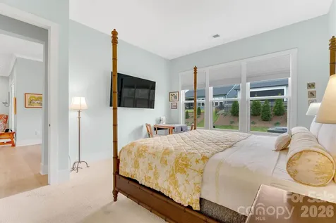 8025 Brookbank Drive Charlotte NC 28269