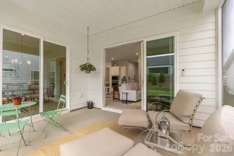 8025 Brookbank Drive Charlotte NC 28269