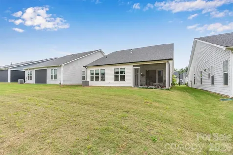 8025 Brookbank Drive Charlotte NC 28269