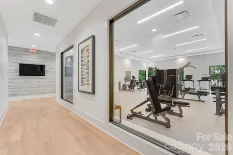 8025 Brookbank Drive Charlotte NC 28269