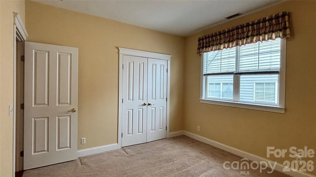 1408 Kenton Lane Asheville NC 28803