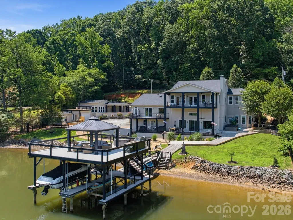 2640 Sadler Road Charlotte NC 28278