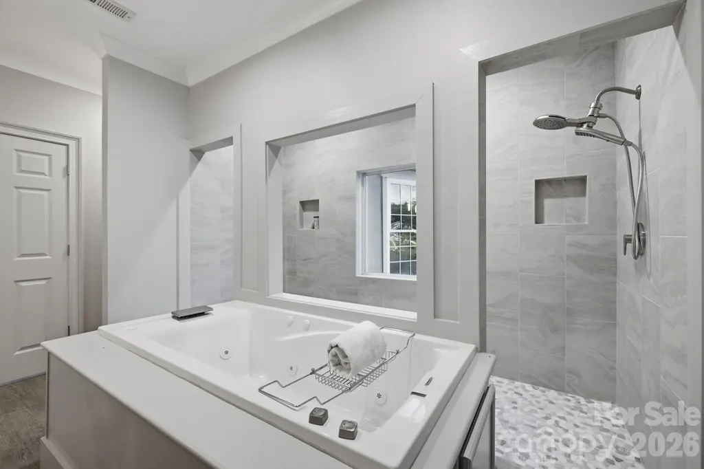 2640 Sadler Road Charlotte NC 28278