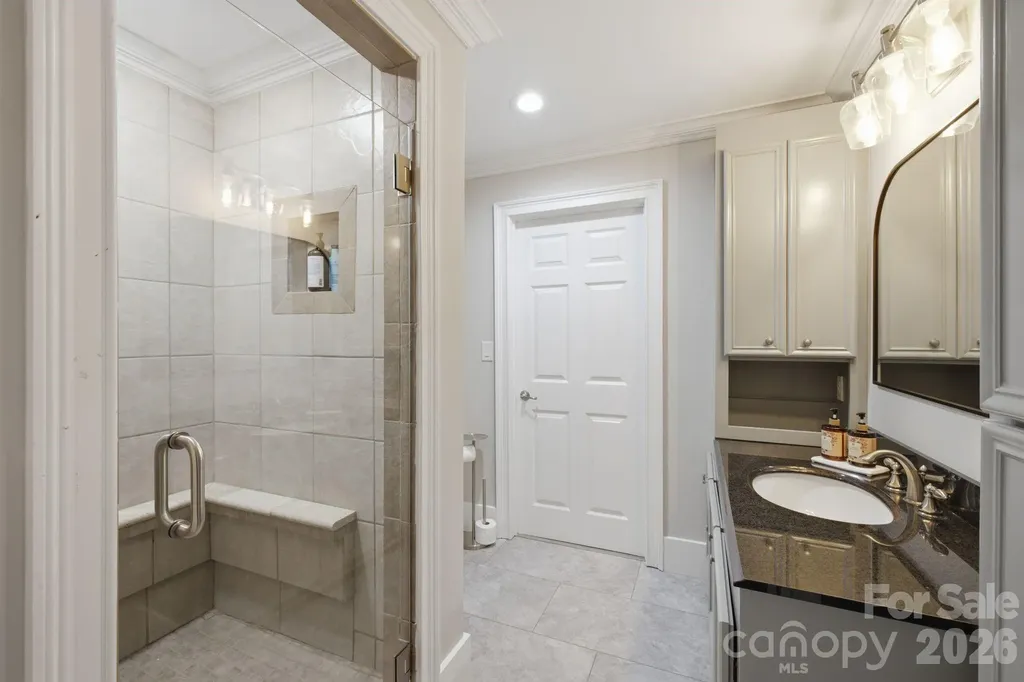 2640 Sadler Road Charlotte NC 28278