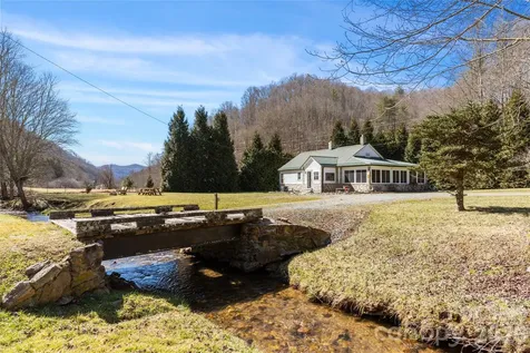 12892 Us 23 Highway Mars Hill NC 28754