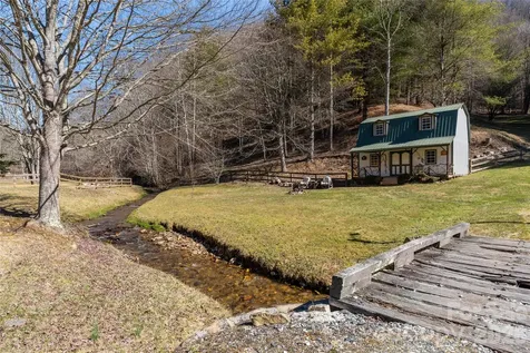 12892 Us 23 Highway Mars Hill NC 28754