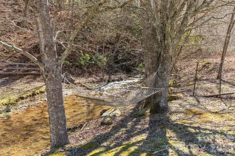 12892 Us 23 Highway Mars Hill NC 28754