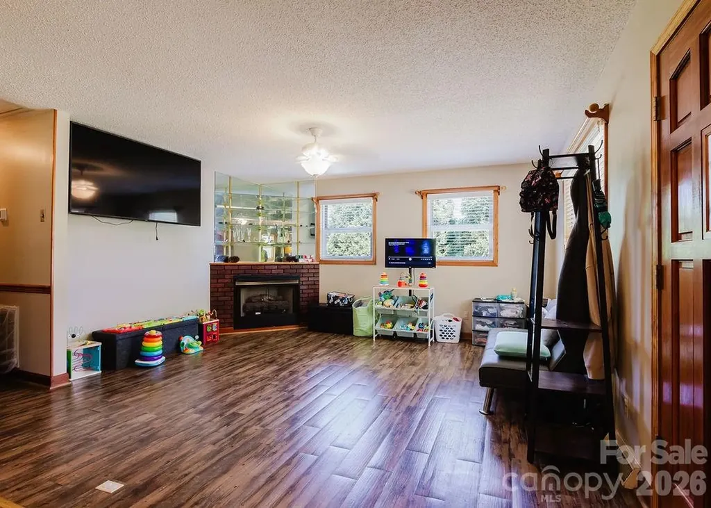 32497 Guard Road Albemarle NC 28001