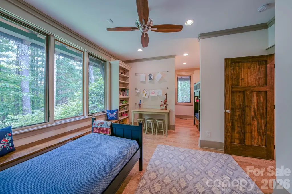 1904 Old Wildlife Club Road Nebo NC 28761