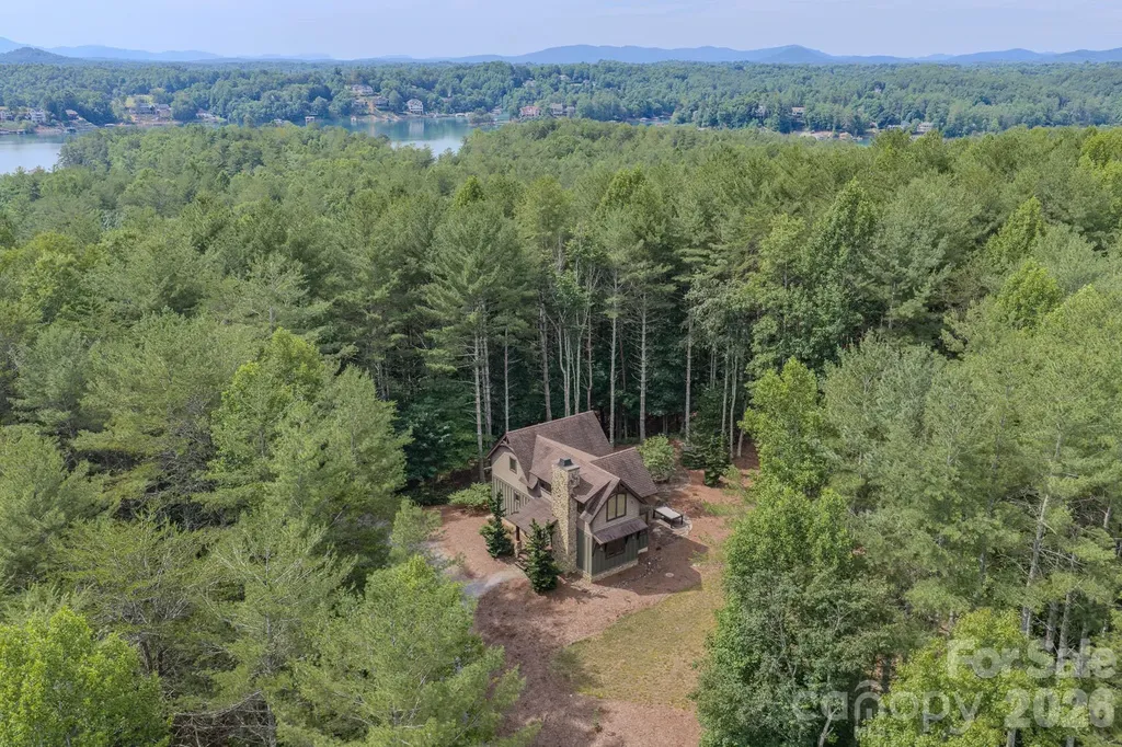 1904 Old Wildlife Club Road Nebo NC 28761