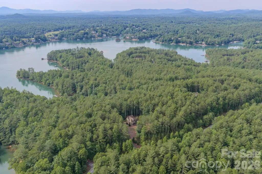 1904 Old Wildlife Club Road Nebo NC 28761
