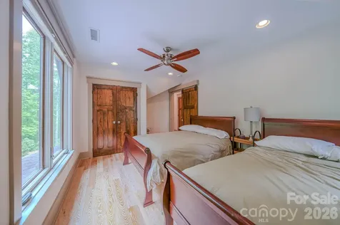 1904 Old Wildlife Club Road Nebo NC 28761