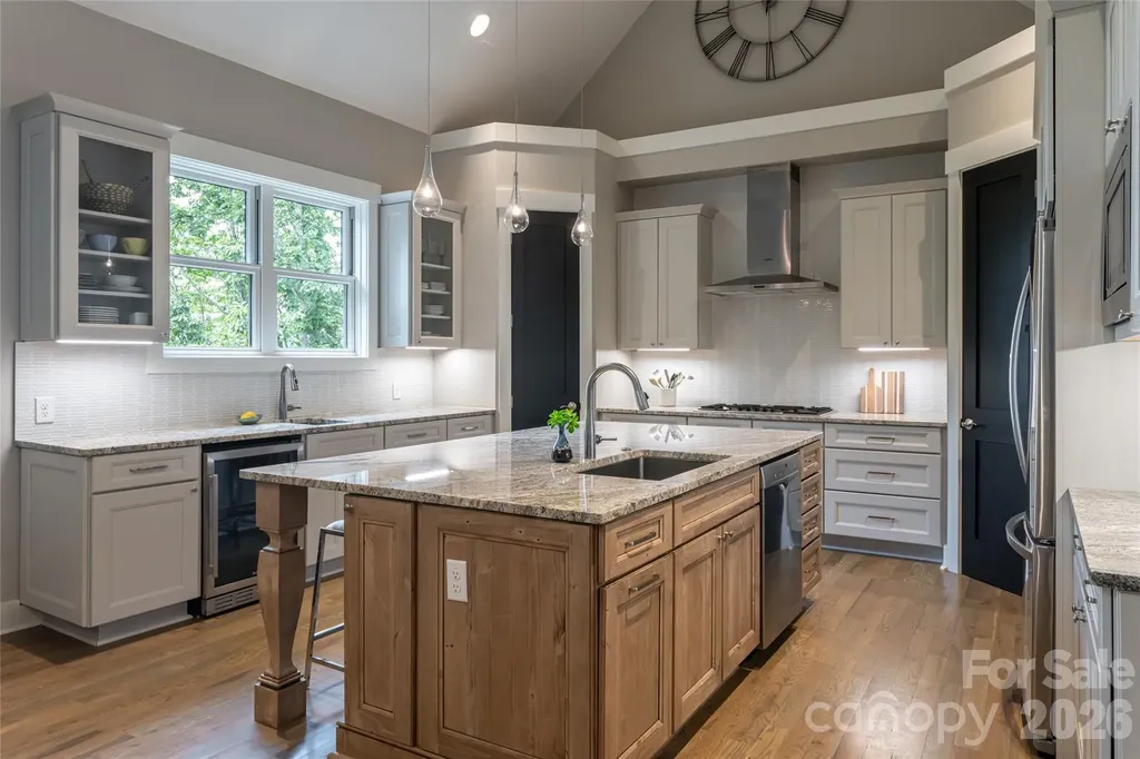 57 Villa Nova Drive Asheville NC 28804