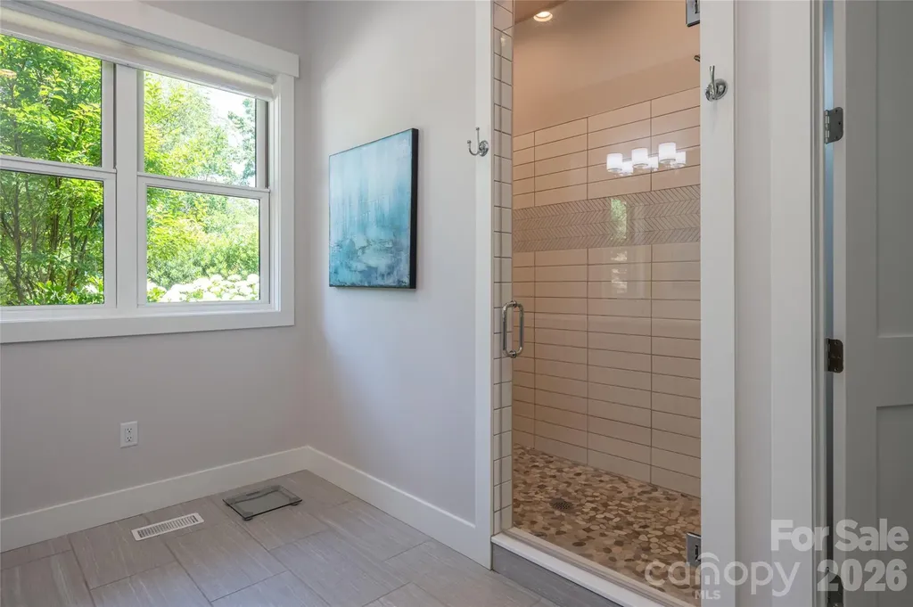 57 Villa Nova Drive Asheville NC 28804