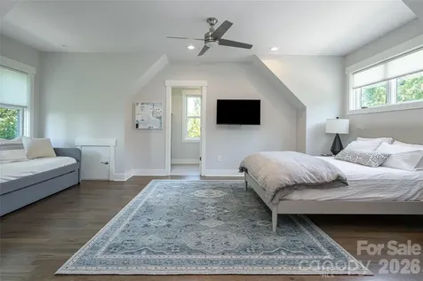 57 Villa Nova Drive Asheville NC 28804