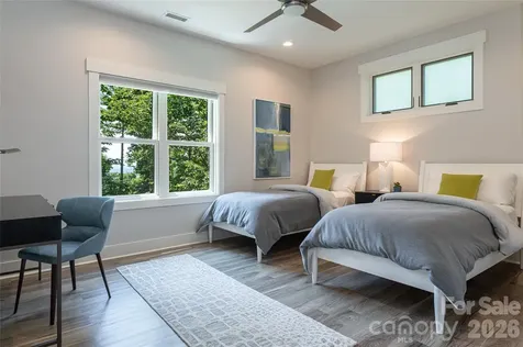 57 Villa Nova Drive Asheville NC 28804