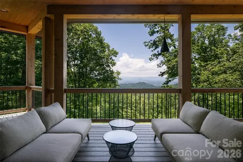 57 Villa Nova Drive Asheville NC 28804