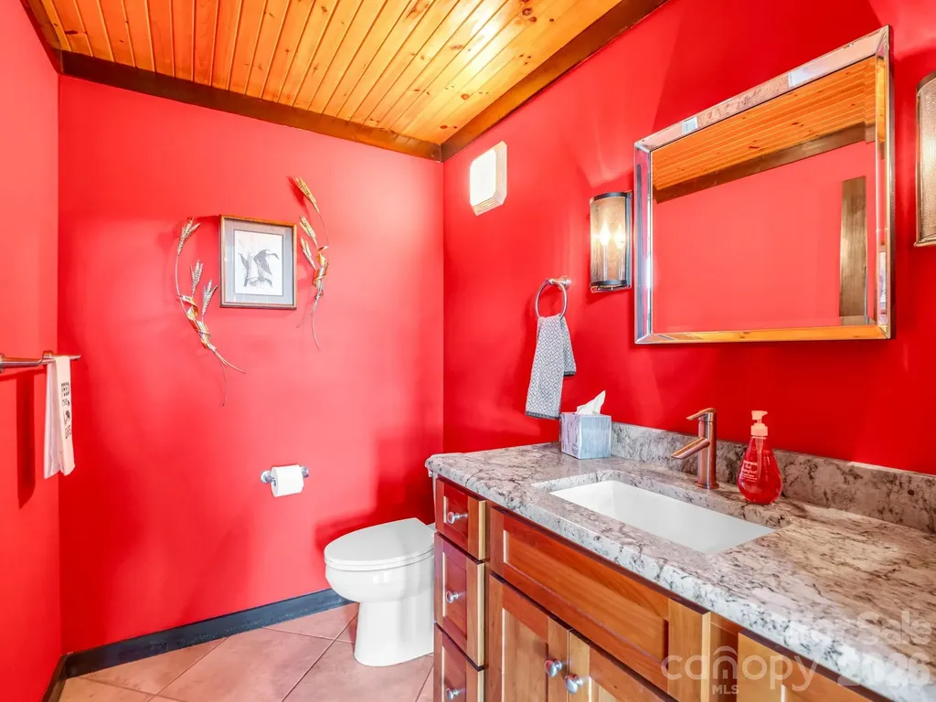 590 Boulder Ridge Lake Lure NC 28746