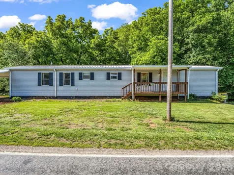 8 Don Felmet Road Leicester NC 28748