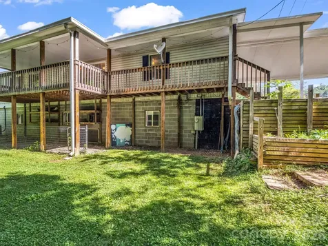 8 Don Felmet Road Leicester NC 28748