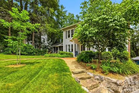 1620 Norwood Place Hendersonville NC 28791