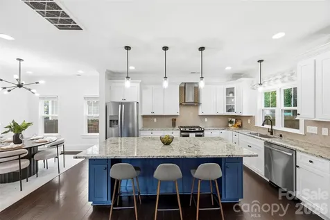 1837 Umstead Street Charlotte NC 28205