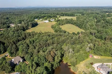 4856 Rio De Luna Drive Hickory NC 28601